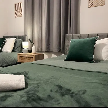 3 Bedroom House Holiday home Birmingham